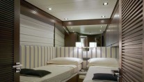 Tourbillon - Twin Cabin